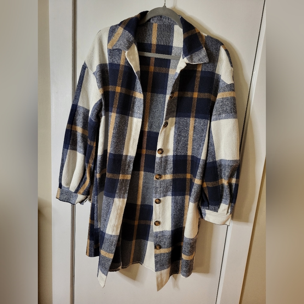 NWOT Plaid Shacket